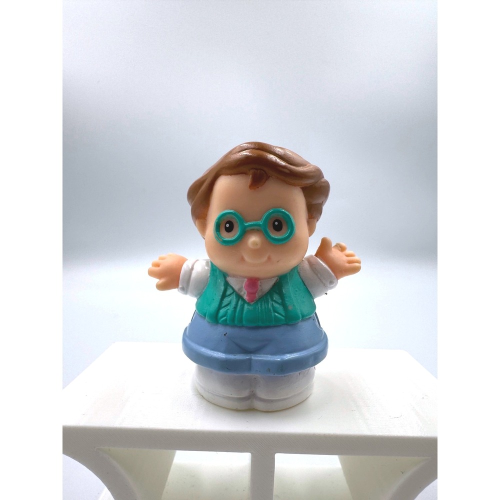 Fisher Price‎ Little People Girl Teal Glasses Sweater Vest Vintage 1997 Figure